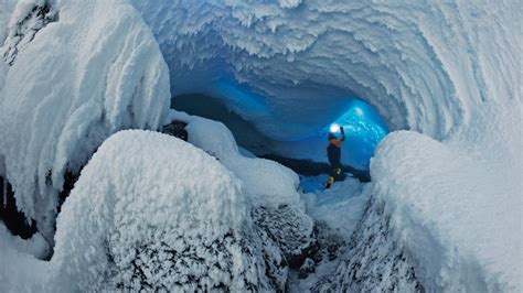 Thisiscrazy Antarcticas Volcanic Ice Caves