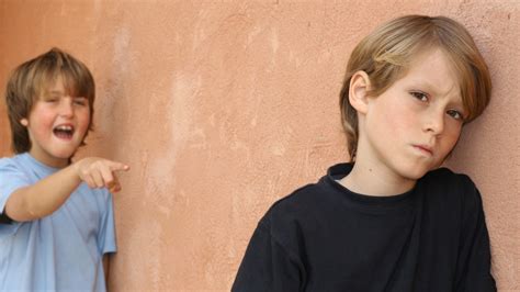 18 Signs Of Low Self Esteem In A Child And How To Help As They Grow