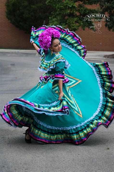Jalisco In 2022 Ballet Folklorico Traditional Mexican Dress