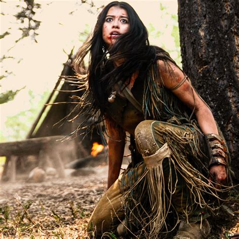 Amber Midthunder As Naru Prey 2022 Native American Actors