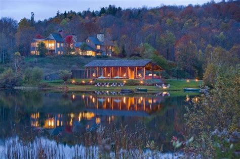 Six Romantic New England Getaways To Book For A Fall Mini Moon Top