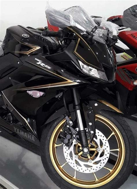 Yzf r15 v3 is not in production now. R15 V3 Images Black / Yamaha R15 V3 Abs Price In ...