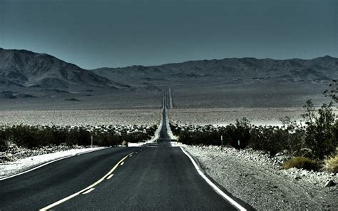 Mountains Desert Highway Route 66 Roads Route Wallpaper 2560x1600
