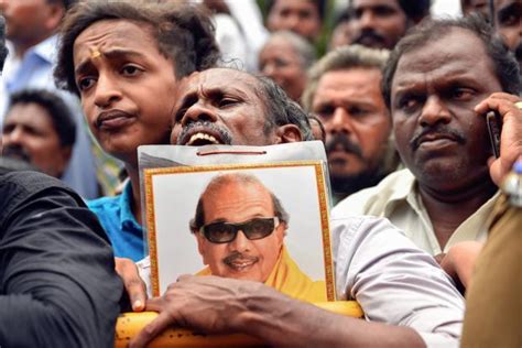 Find m karunanidhi news headlines, photos, videos, comments, blog posts and opinion at the indian express. Tamil Nadu's Kalaignar M Karunanidhi dies at 94, thousands ...