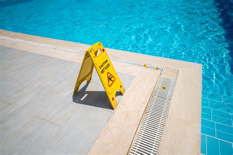 4 Ways To Prevent Slips And Falls Swimming Pools Hawaiian Pool Builders