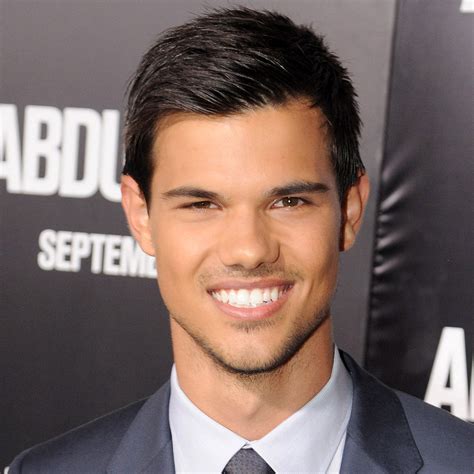 Taylor Lautner Interview On Breaking Dawn And Brad Pitt