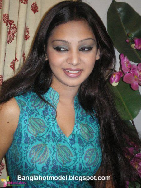 Prova Hot And Sexy Bangladeshi Actress Celebrity Gallery