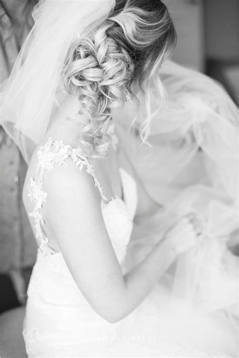 Bridal Hairstyles Ideas And Inspiration Bride Updo Hairstyle Bridal Curly Updo Bridal