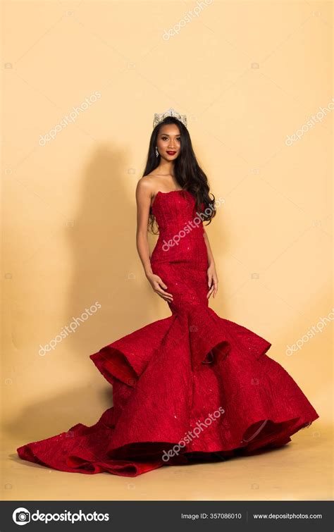 Miss Beauty Pageant Queen Contest Asian Evening Ball Gown Sequin Stock