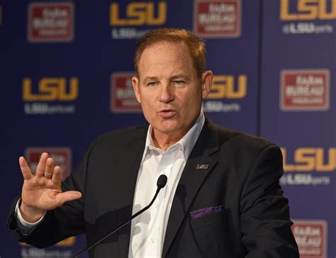 Rabalais Les Miles Explanations Only Dig A Deeper Hole For The Again Embattled Lsu Coach Lsu