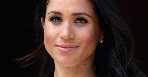 Meghan Markle S Skin Care Routine Is Pretty Simple And Full Of Good Habits