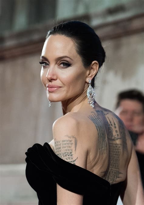 She has received an academy award, two screen actors guild awards, and three gol. Angelina Jolie Dating Quotes After Brad Pitt Divorce | POPSUGAR Celebrity
