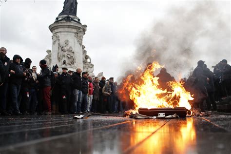 Rioting Engulfs Paris As Anger Grows Over High French Taxes