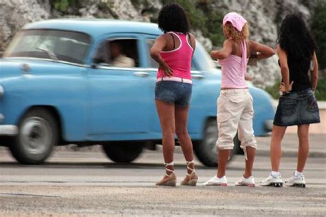 Jineteras Y Ladrones Pueden Aumentar Con El Desempleo Desde La Habana