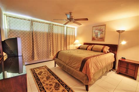 30,000+ requests a day · free estimates · affordable pros Bedroom | New 32 inch wall-mounted flat screen TV ...