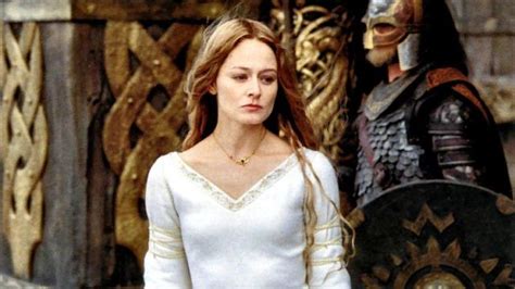 The Collar Of Eowyn Miranda Otto In The Lord Of The Rings The Two
