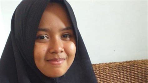 30 model jilbab untuk khatam alqu. 30 Model Jilbab Untuk Khatam Alquran : Sebagian orang ...