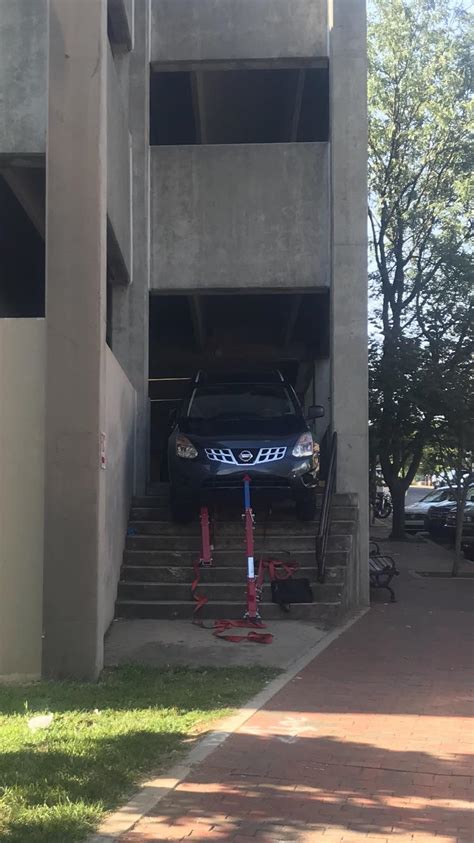 Just Saw This In Asheville Nc At A Parking Garage Ridiotsincars