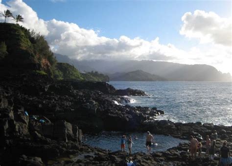 The Queens Bath Is One Of Hawaiis Most Deadly Swimming Holes
