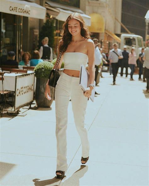 Kelsey Merritt Seventies Fashion Kelsey Merritt Outfits Fashion