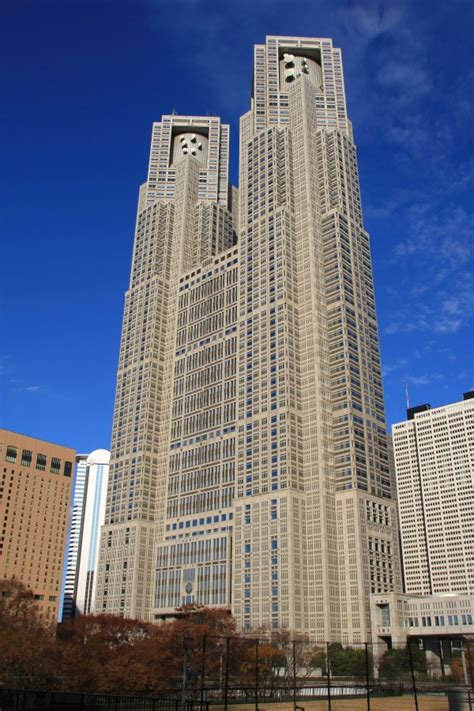 東京都庁第一本庁舎 東京都新宿区の超高層ビル
