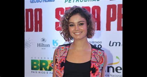 Sophie Charlotte Juliano Cazarr E Elenco Lan Am Filme Serra Pelada