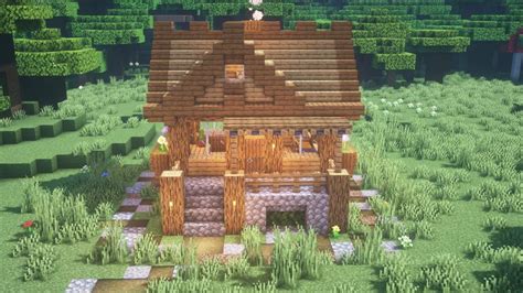How to build a wooden survival house | survival base. Easy Minecraft build: Small Survival House | Minecraft Amino