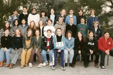 Photo de classe 2nde 2 de 1997 Lycée Jean Moulin Copains d avant