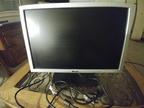 19 Wide Dell Screen Computers And Tech Parts And Accessories Monitor