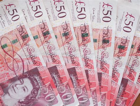 Pound Notes Editorial Stock Image Image Of Spend Pound 62265109