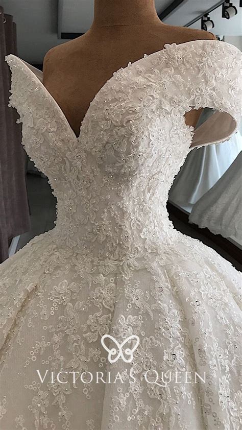 Luxury Beaded Off Shoulder Princess Wedding Ball Gown Elegant Ball