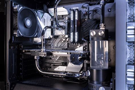 Custom Built Chrome Hardline Watercooled Gaming Pc With An 3xs
