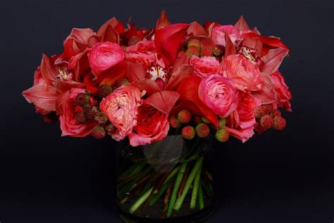 plaza flowers nyc upscale florist unique floral arrangements boho vibe peonies florist