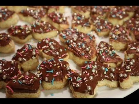 Learn all about the traditional christmas cookies from european countries including bulgaria 22 unique christmas cookies from around europe. CHRISTMAS COOKIES ¦ EASY 3 INGREDIENTS ¦ BY JAIMEE - YouTube