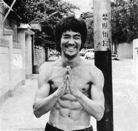 Free Download Bruce Lee Hd Wallpapers And Photos Download Free
