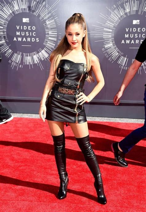 Ariana Grande Height In Feet And Inches