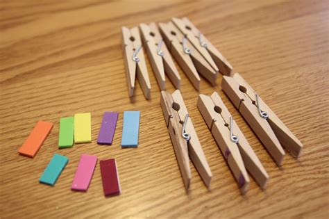 Toddler Approved!: Clothespin Flower Color Matching