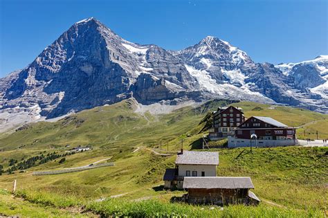 Kleine Scheidegg Mit Eiger Nordwand Bild Kaufen 71357756 Lookphotos