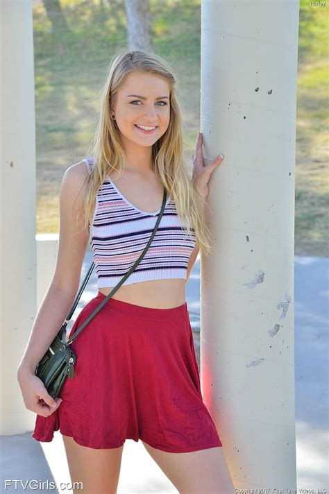 Brooke Ftv Girls Magazine Women Women Outdoors Skirt Looking At