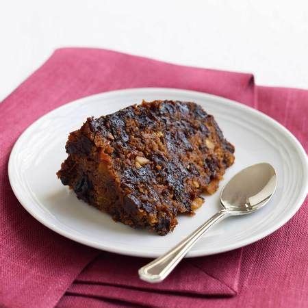 Mary berry demonstrates how to make turkey crown with orange, sage & onion stuffing balls, sprouts with chestnuts & pancetta and a rich gravy.subscribe for. Mary Berry's Christmas pudding recipe. www.handbag.com ...