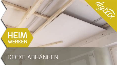 Zuerst werden holzlatten an der decke mit einem abstand von ca. Decke abhängen - 2D - YouTube