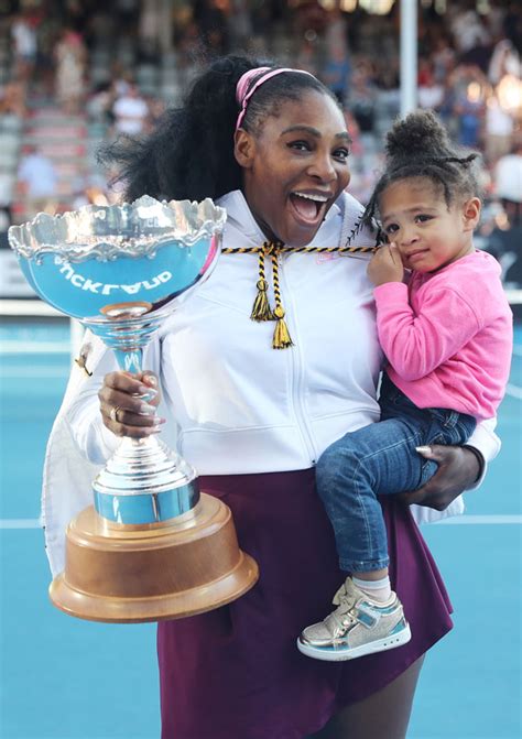 Serena Williams Prepara A Su Hija Para Su Primera Clase De Tenis Foto 1