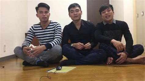 Gia đình hạnh phúc của nsưt chiều xuân và nhạc sĩ đỗ hồng quân. Xuân Này Con Không Về live Nhật Bản - YouTube