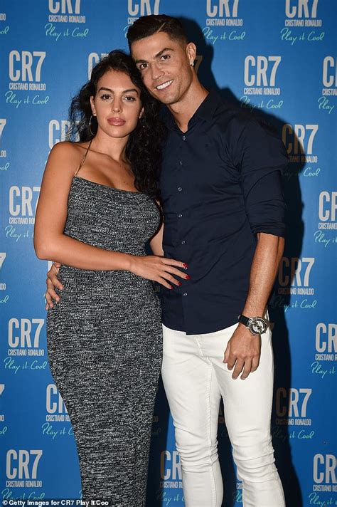 Cristiano Ronaldo S Girlfriend Georgina Rodr Guez Sizzles In Plunging Dress Daily Mail Online