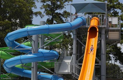Photos Conroes New 54 Million Waterpark Opens To The Public