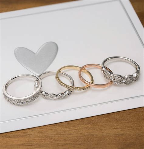 Peoples Jewellers Canada Valentine's Day Specials Up to 50% Off + Extra ...