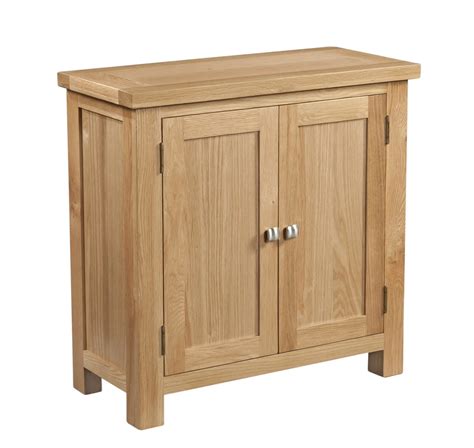 Dorset Oak Small 2 Door Cabinet Edmunds And Clarke Furniture