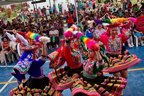 Los Bailes Tradicionales De Cusco Perú Peru Adventure Trek