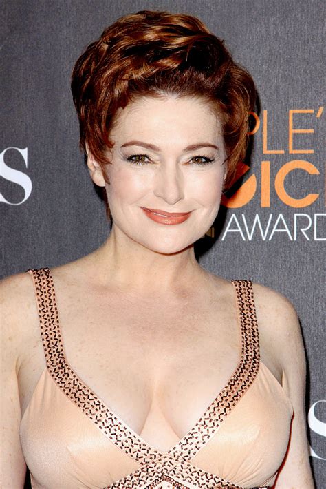 Carolyn Hennesy Picture 3 Peoples Choice Awards 2010