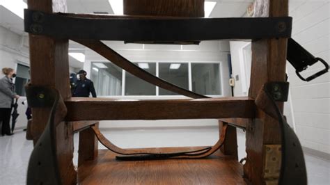 Death Row Inmates Can Now Choose Electric Chair Or Firing Squad 850 Wftl